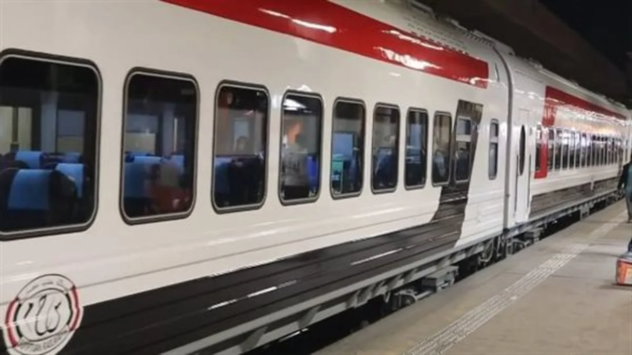 رحلة سريعة.. مواعيد قطارات التالجو والإسبانية المتجهة إلى الأقصر وأسوان اليوم